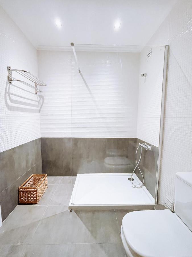 Oursea - Sea View With Pool - Fully Renewed 2022 Appartement Albufeira Buitenkant foto